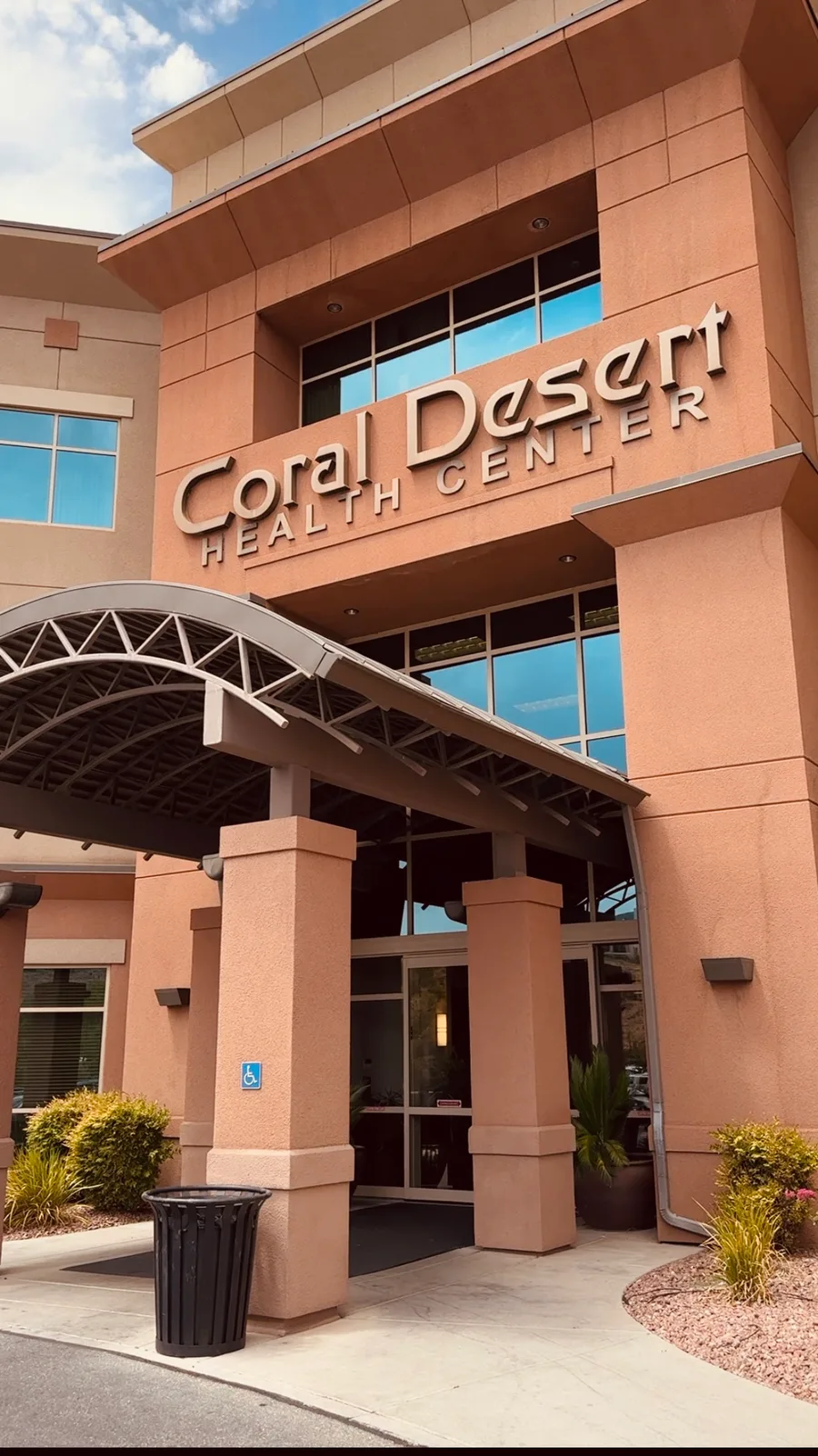 Coral Desert Health Center in St. George, Utah — the building Carol's is located in