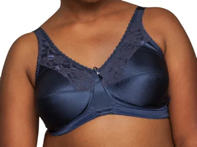 Nearly Me – Lace Bandeau Mastectomy Lumpectomy Pocket Bra for Silicone Breast Form Prosthesis Insert #600